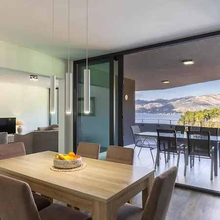 Luxury Apartamento *